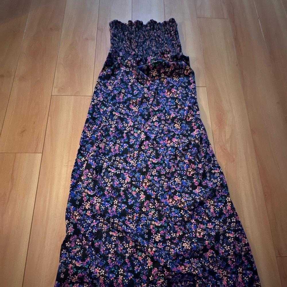 Small Multi- Color Strapless Dress